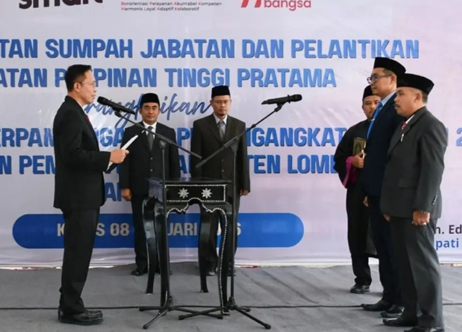 Bupati Lotim Lantik Kadis Dikbud dan Dikes