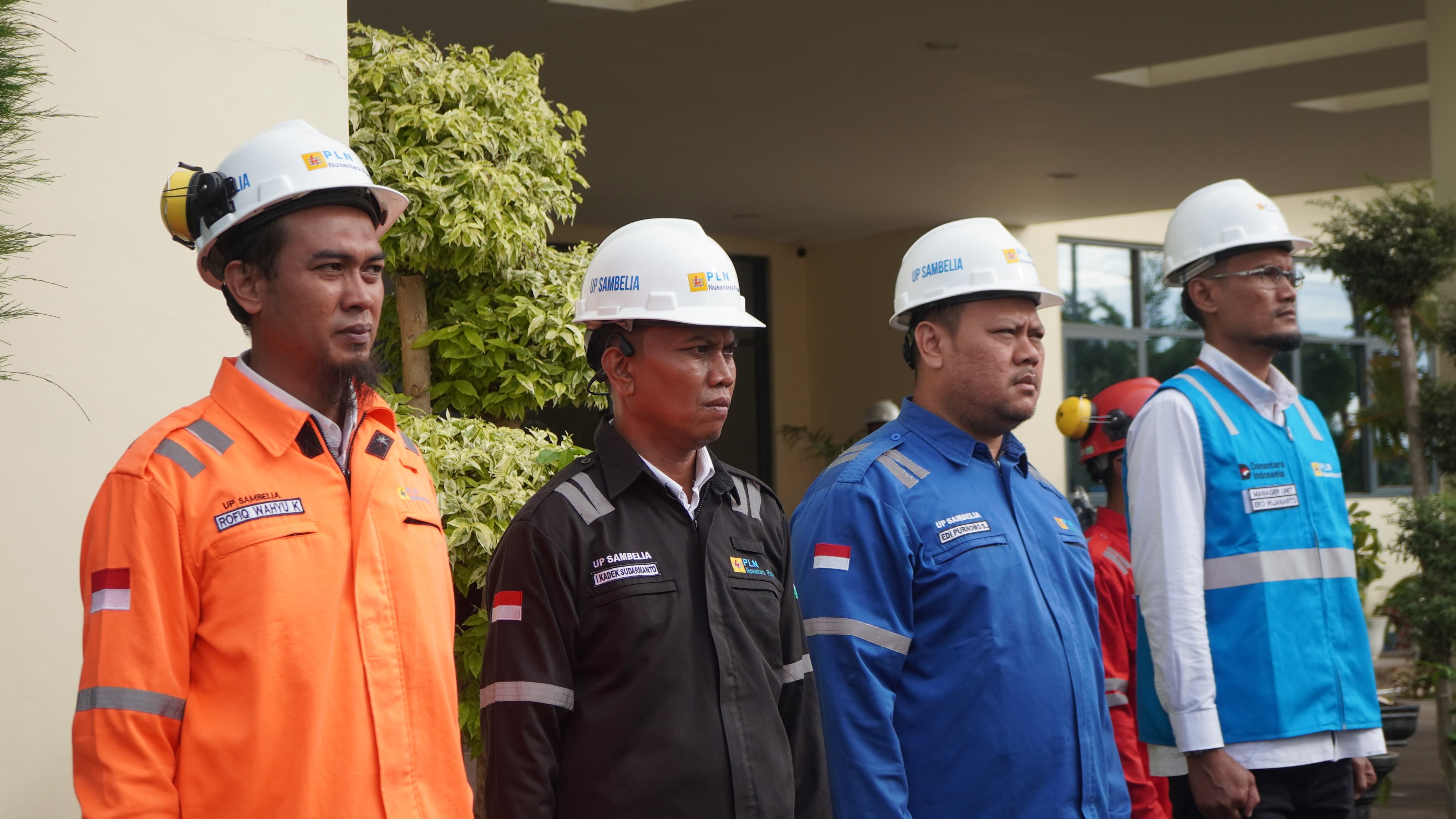 PLN Nusantara Power Unit Pembangkitan Sambelia Gelar Apel Peringatan Bulan K3 Nasional