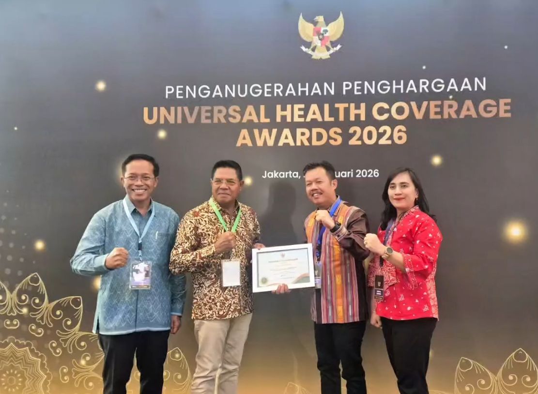 Dukung Program JKN, Ratusan Kepala Daerah Terima Penghargaan di UHC Awards 2026