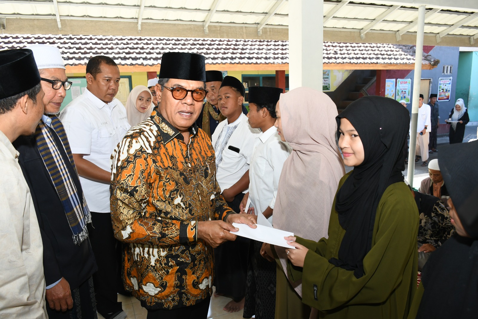 Hadiri Maulid Nabi Yayasan Yadinu, Bupati Lotim Paparkan Sejumlah Agenda Pemerintah